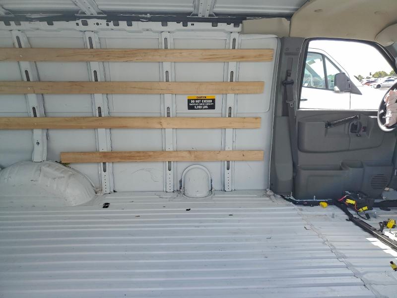 Фото 11 - GMC SAVANA