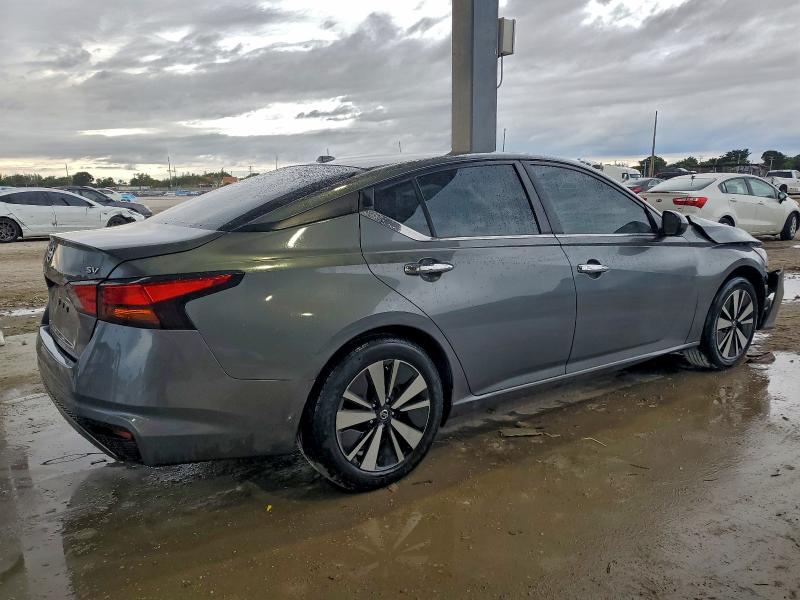 Фото 3 - NISSAN ALTIMA