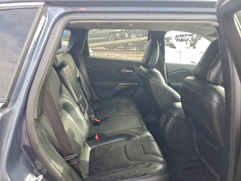 Фото 11 - JEEP GRAND CHER