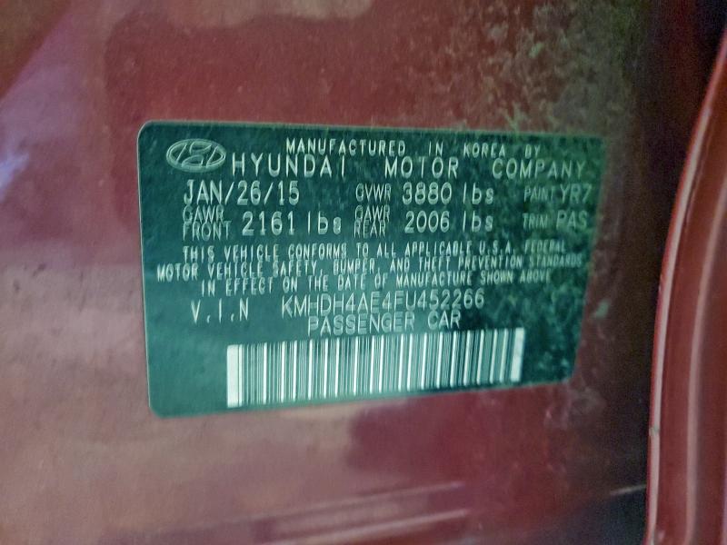 Фото 12 - HYUNDAI ELANTRA