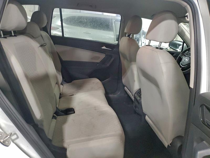 Фото 11 - VOLKSWAGEN TIGUAN