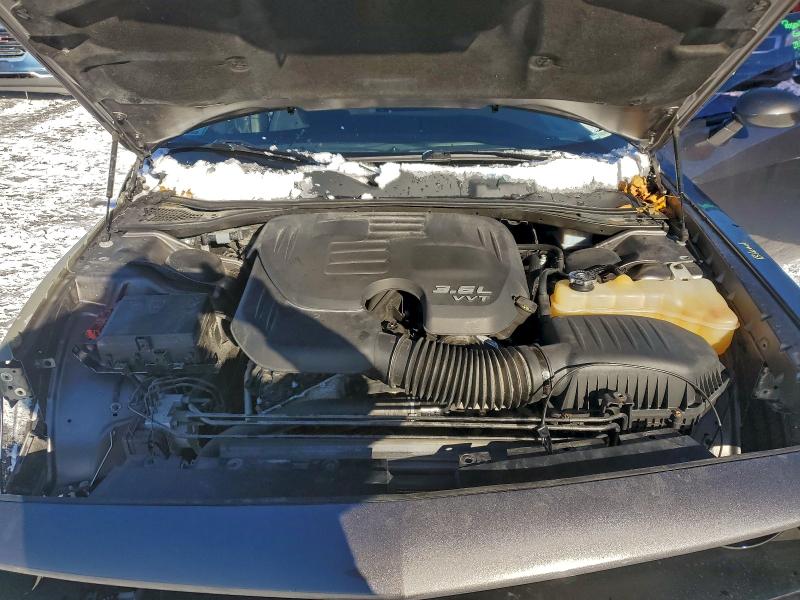 Фото 11 - DODGE CHALLENGER