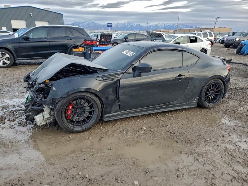 Фото 1 - SUBARU BRZ