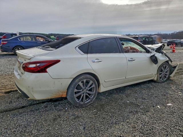 Фото 3 - NISSAN ALTIMA