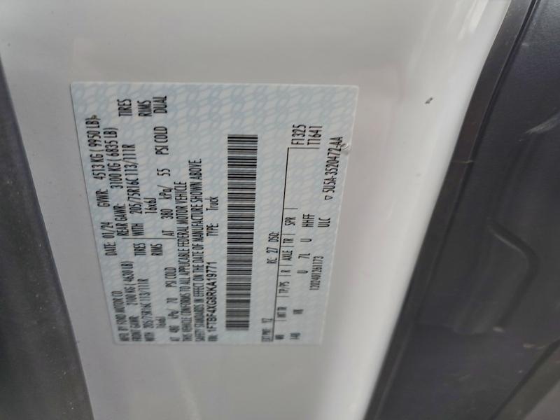 Фото 14 - FORD TRANSIT