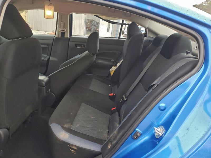 Фото 10 - NISSAN VERSA