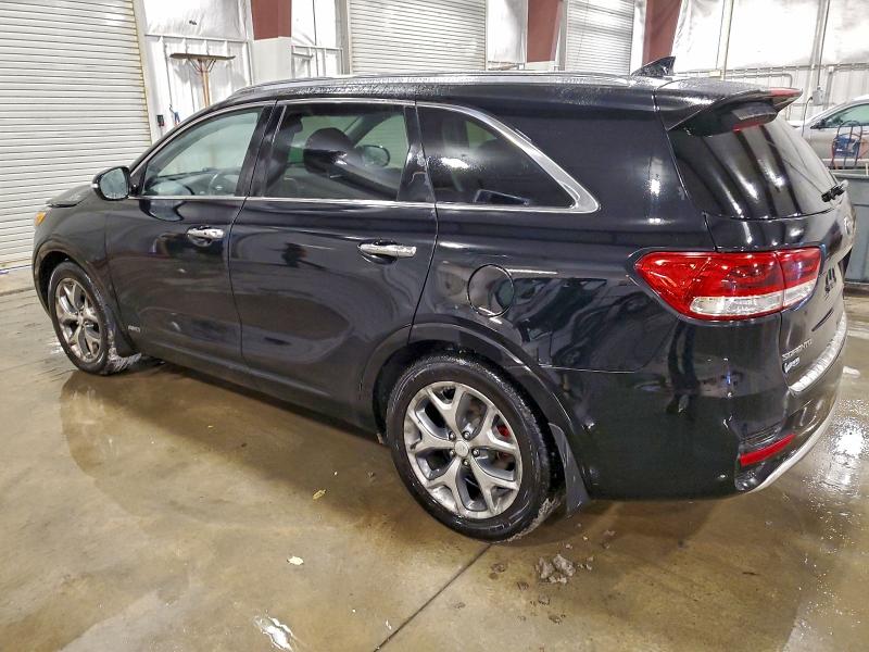 Фото 2 - KIA SORENTO