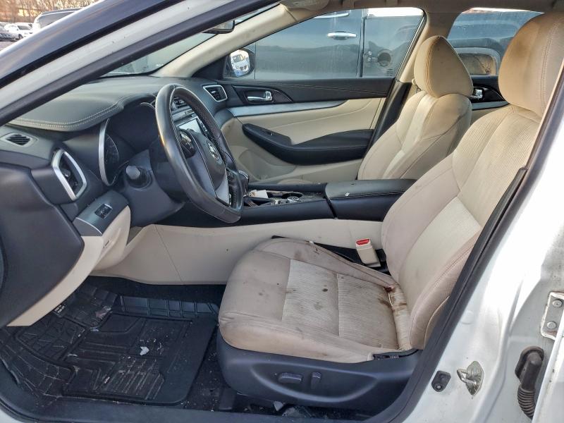 Фото 7 - NISSAN MAXIMA