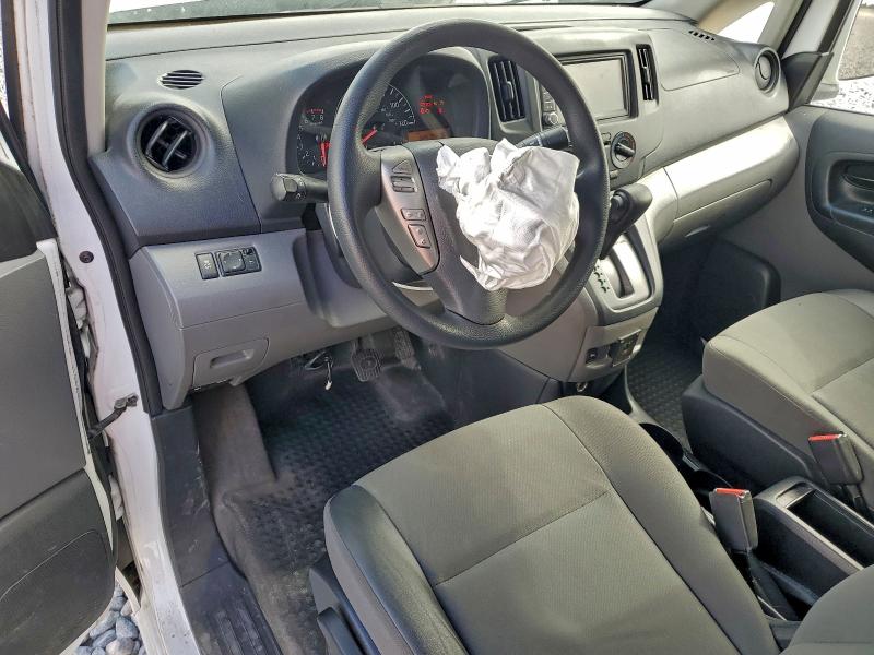 Фото 8 - NISSAN NV