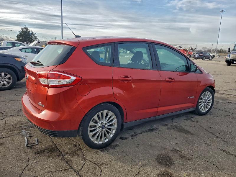 Фото 3 - FORD CMAX