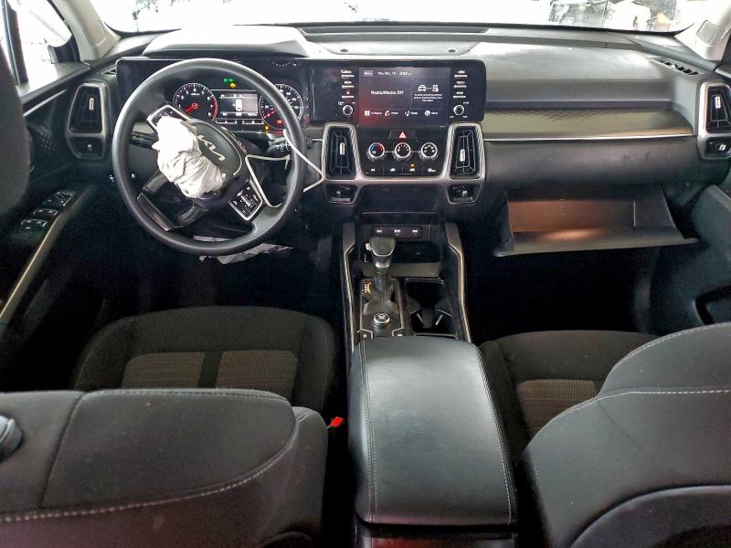 Фото 8 - KIA SORENTO