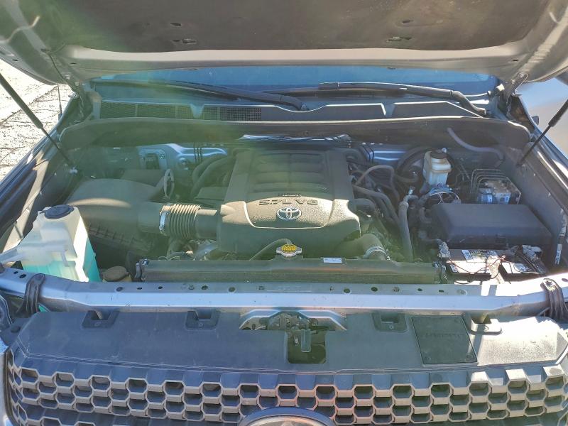 Фото 11 - TOYOTA TUNDRA