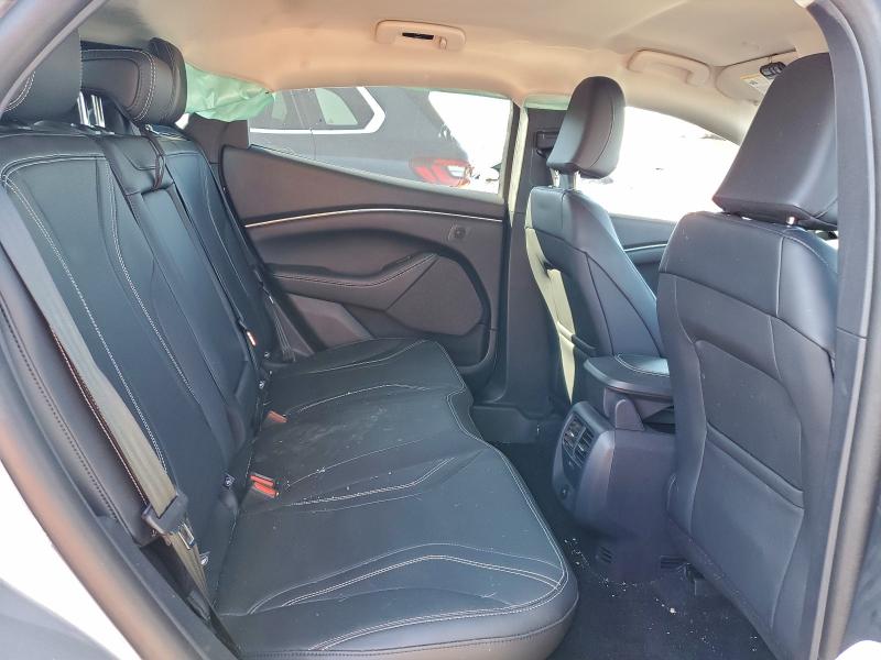 Фото 11 - FORD MUSTANG