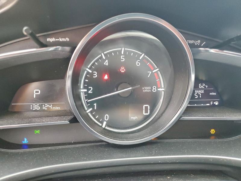 Фото 9 - MAZDA 3