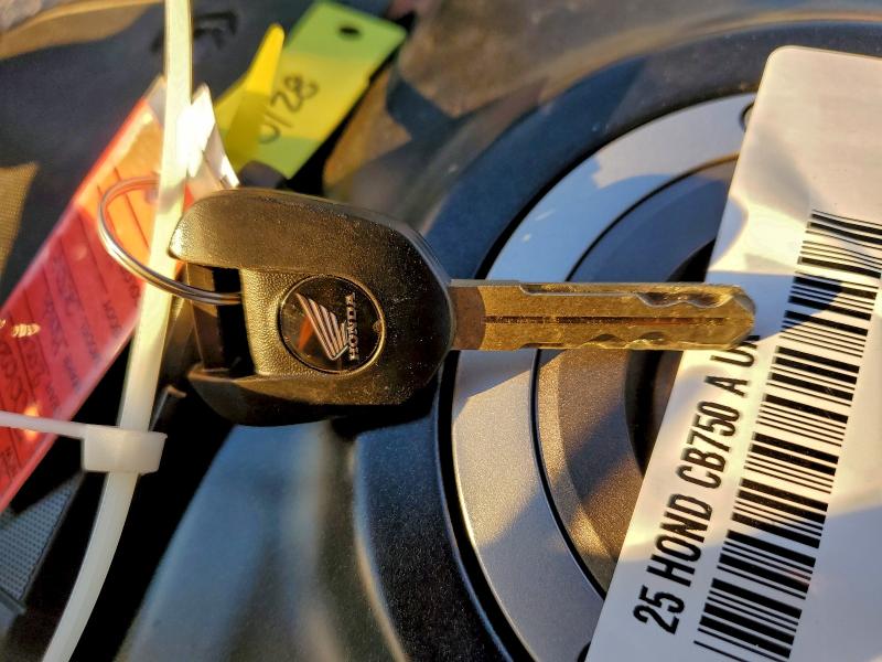 Фото 8 - HONDA CB750 A