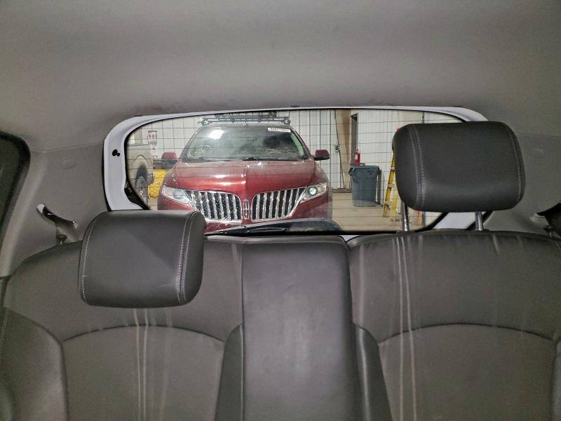 Фото 10 - CHEVROLET SPARK