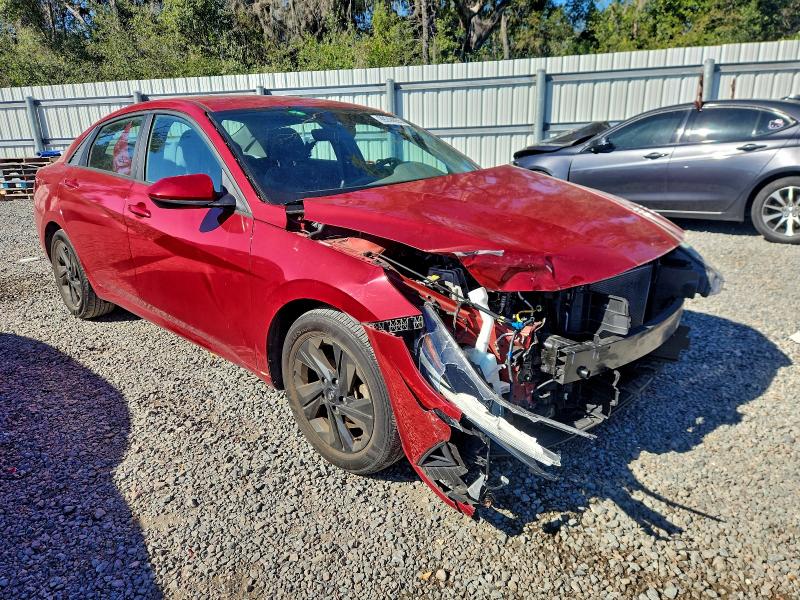 Фото 4 - HYUNDAI ELANTRA