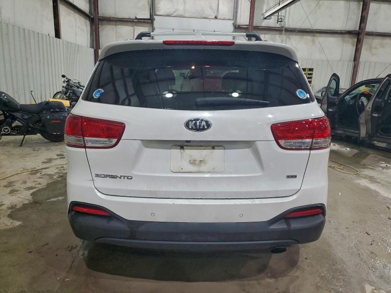 Фото 6 - KIA SORENTO