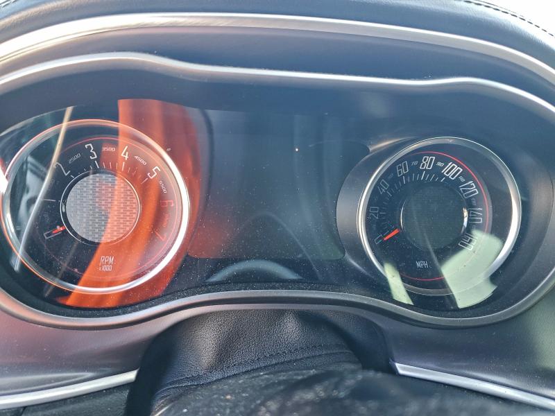 Фото 9 - DODGE CHALLENGER