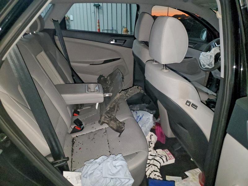 Фото 11 - HYUNDAI TUCSON