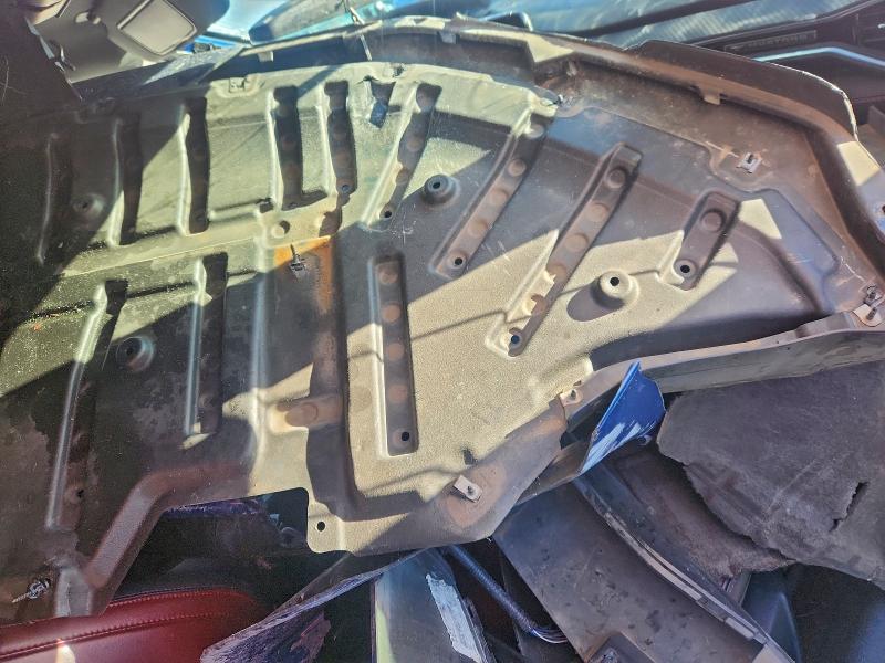 Фото 8 - FORD MUSTANG