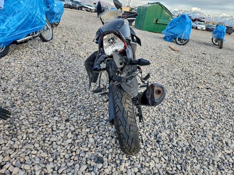 HONDA CBR CYCLE 2013