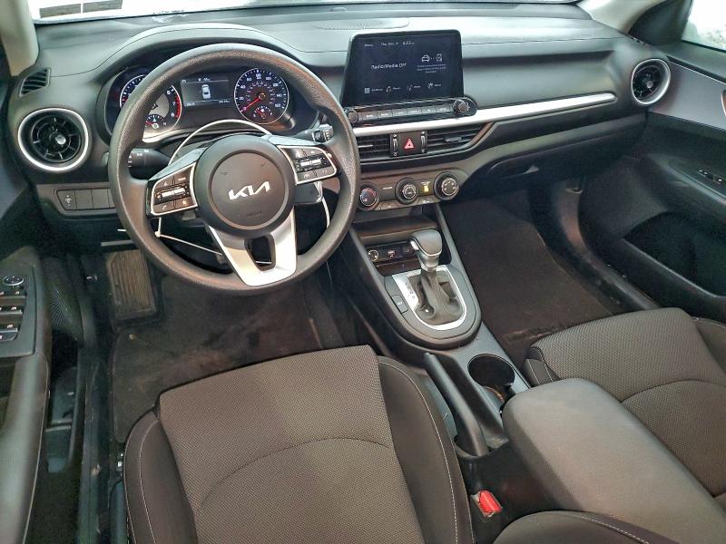 Фото 8 - KIA FORTE