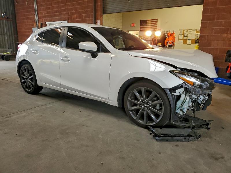 Фото 4 - MAZDA 3