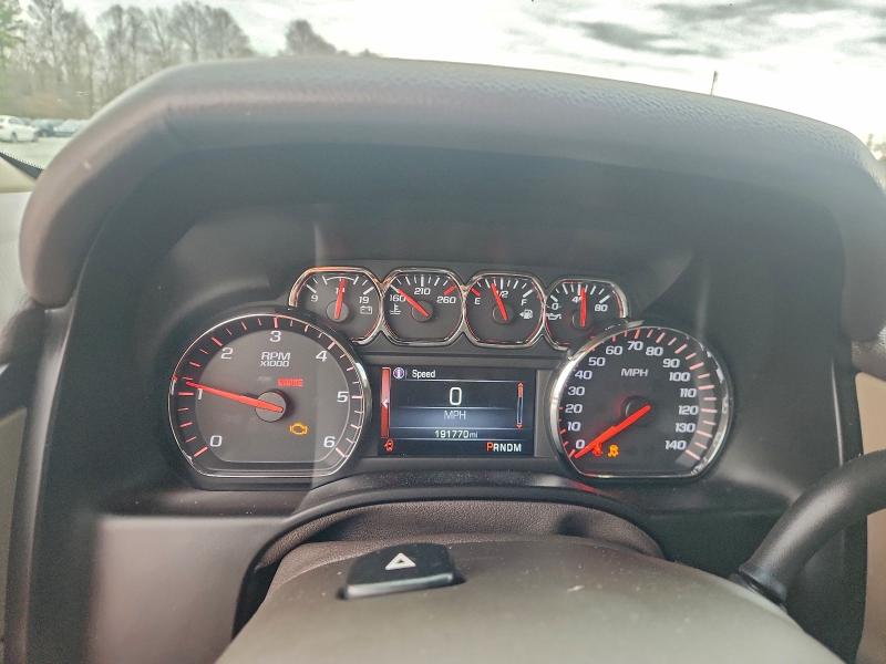 Фото 9 - GMC YUKON