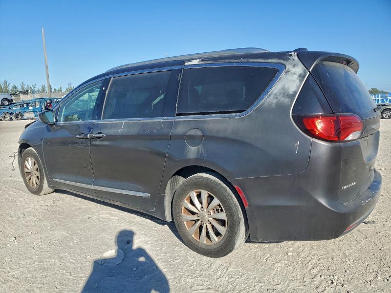 Фото 2 - CHRYSLER PACIFICA