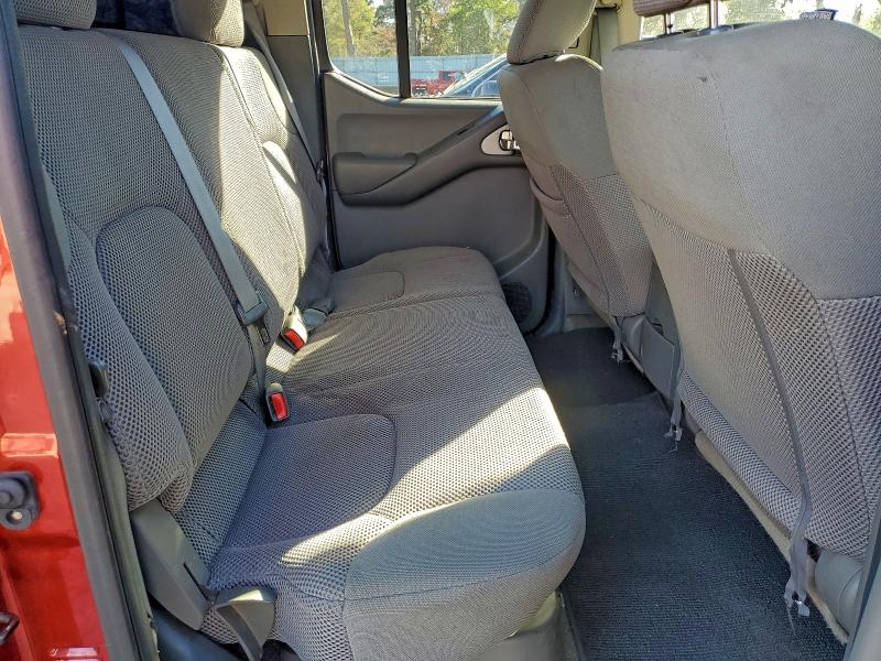 Фото 10 - NISSAN FRONTIER