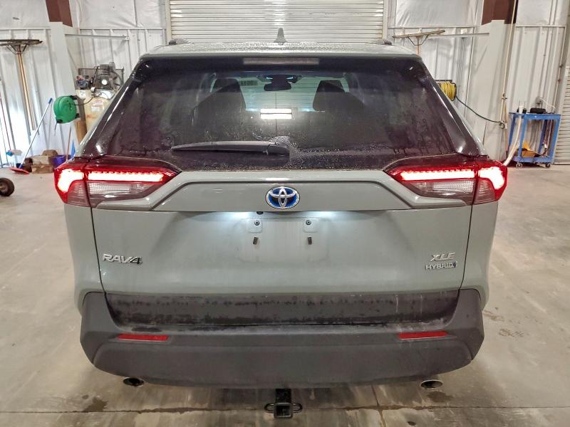 Фото 6 - TOYOTA RAV4