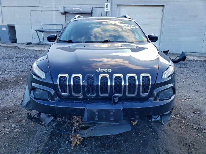 Фото 5 - JEEP GRAND CHER