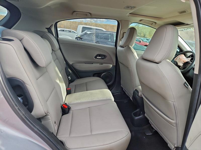 Фото 11 - HONDA HR-V