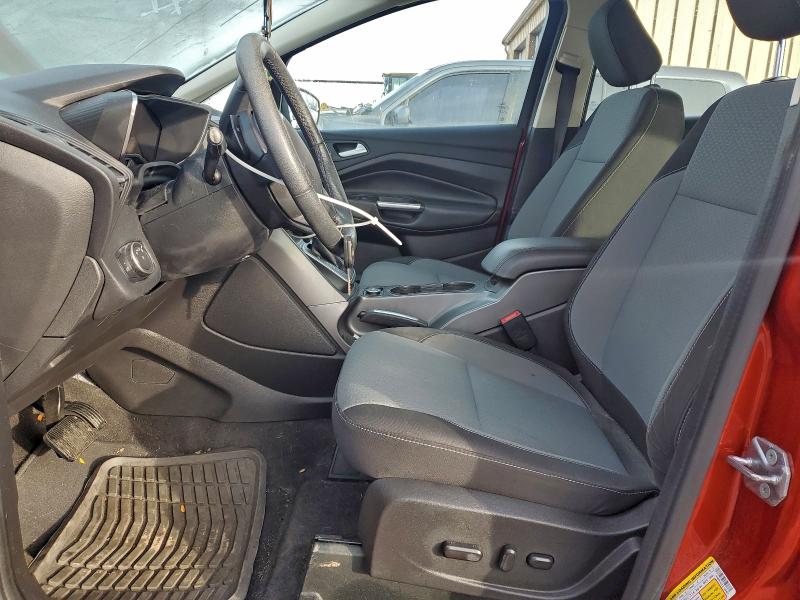 Фото 7 - FORD CMAX