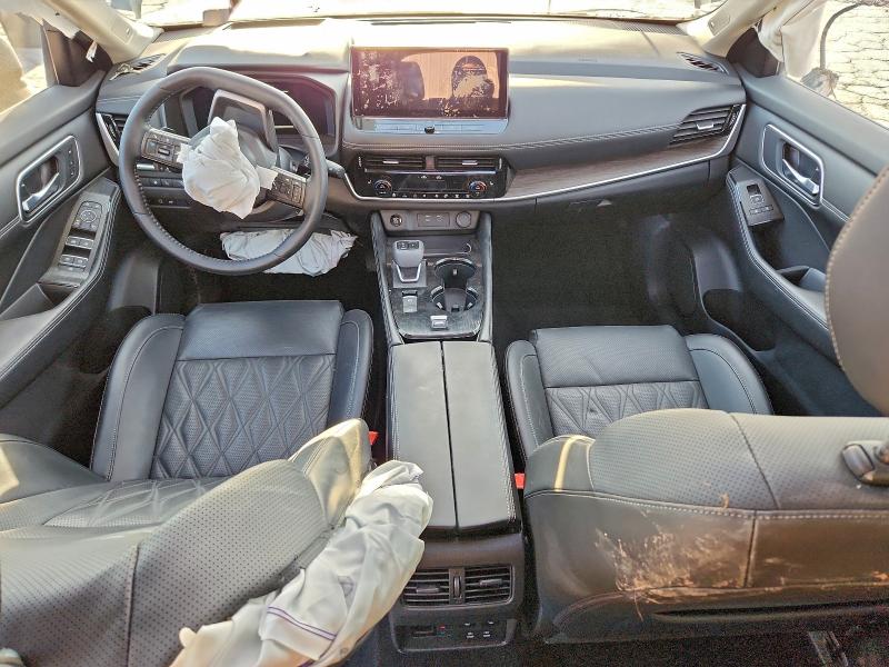 Фото 8 - NISSAN ROGUE