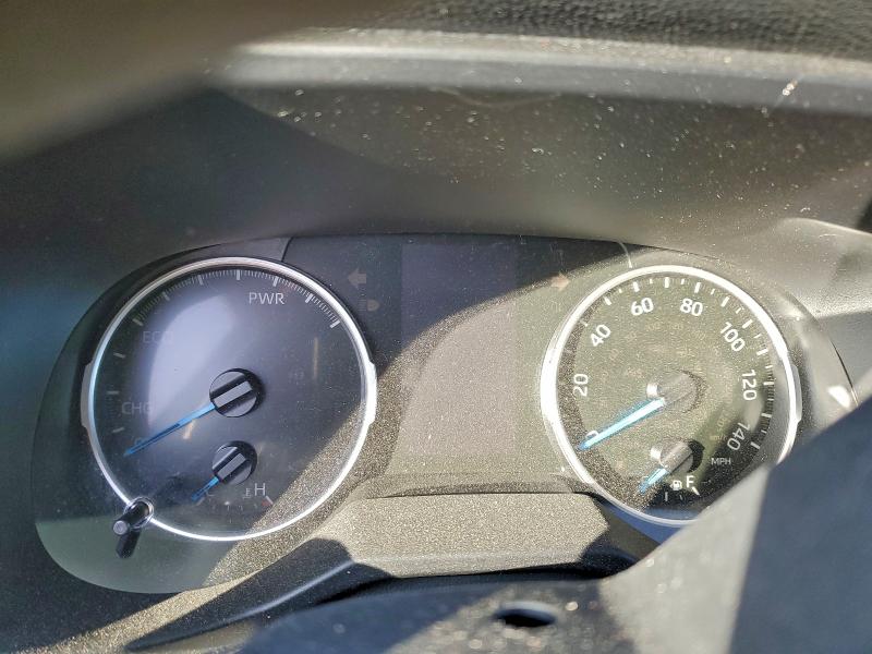 Фото 9 - TOYOTA RAV4