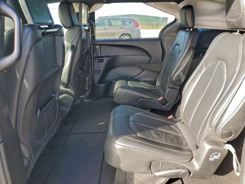 Фото 11 - CHRYSLER PACIFICA