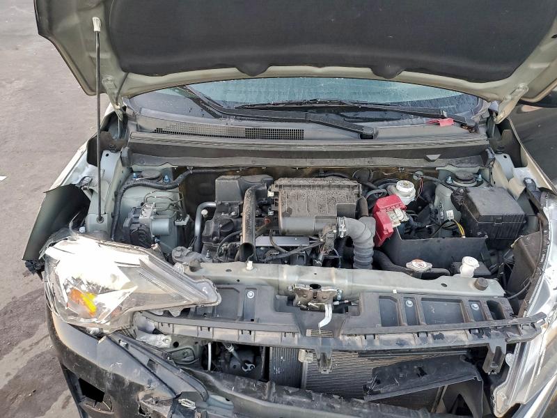 Фото 11 - MITSUBISHI MIRAGE