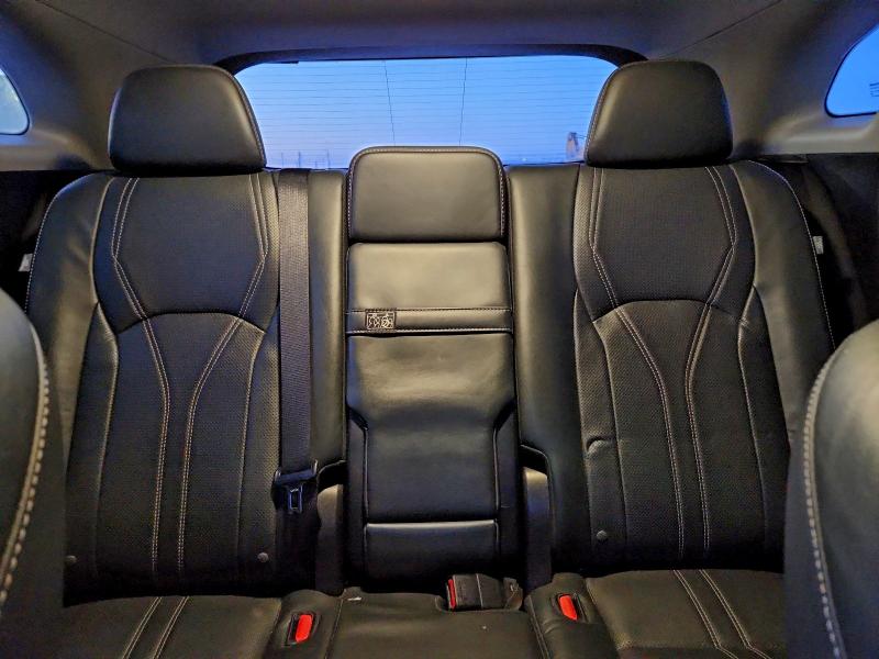 Фото 10 - LEXUS RX350