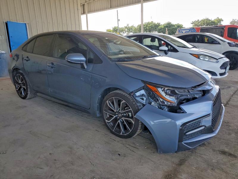 Фото 4 - TOYOTA COROLLA