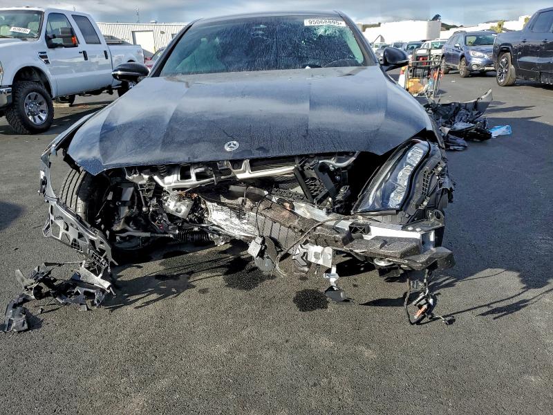 Фото 5 - MERCEDES-BENZ E-CLASS