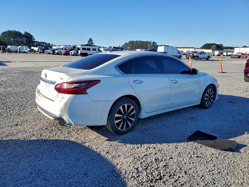 Фото 3 - NISSAN ALTIMA