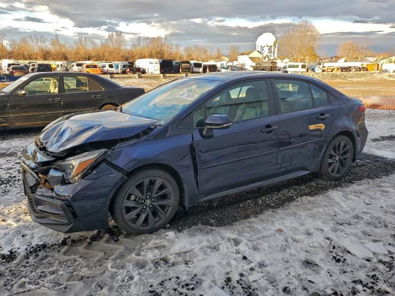 Фото 1 - TOYOTA COROLLA