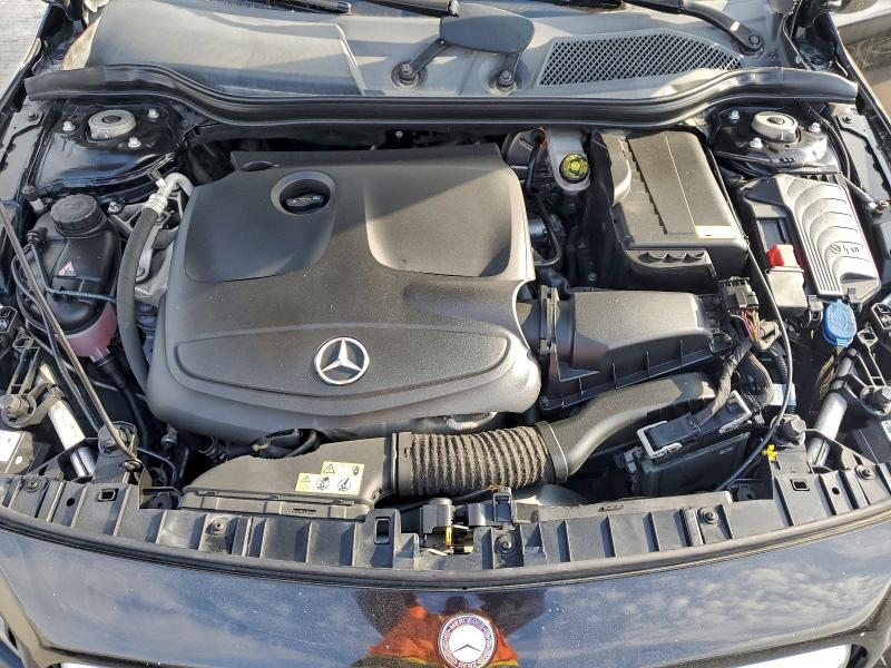 Фото 11 - MERCEDES-BENZ GLA-CLASS