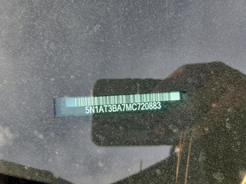 Фото 13 - NISSAN ROGUE