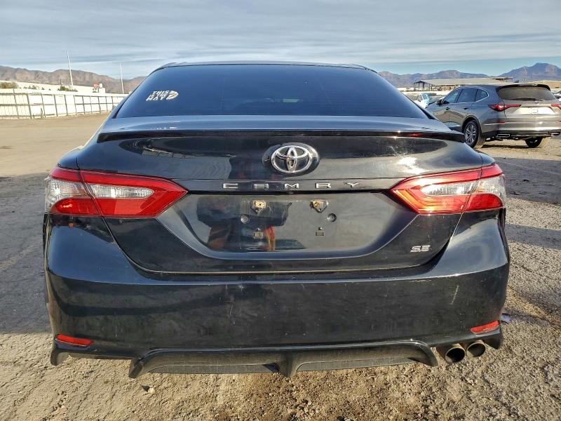 Фото 6 - TOYOTA CAMRY