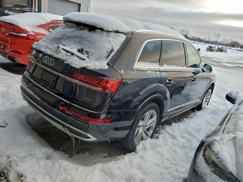 Фото 3 - AUDI Q7