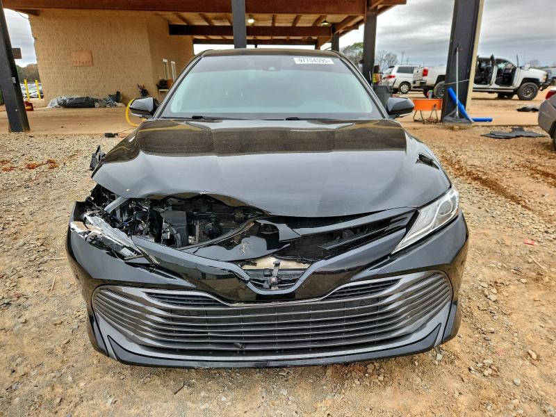 Фото 5 - TOYOTA CAMRY