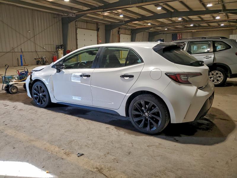 Фото 2 - TOYOTA COROLLA